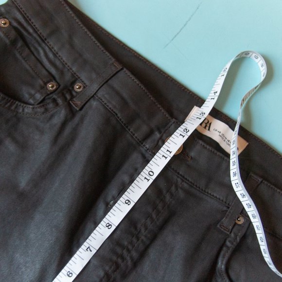 Zara Dreed Flare Raw Hem Cropped Faux Leather Waxed Denim Jeans Size US 14 - Picture 8 of 10